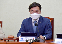 [포토] 모두발언 하는 윤호중 민주당 비대위원장