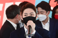 [포토] 김진태 강원지사 후보 개소식 찾은 문성호 국민의힘 대변인