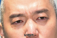 [포토] '검수완박' 규탄 삭발식서 눈물 흘리는 김세의