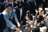 [포토] 양산사저로 향하는 김정숙 여사