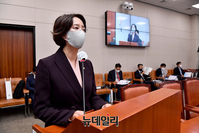 [포토] 모두발언 하는 이영 중소벤처기업부장관 후보자