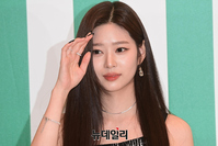 [포토] '프라다 트로피코' 김민주, 나 때문에 못자겠군