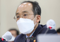 [포토] 답변하는 추경호 경제부총리 겸 기획재정부 장관