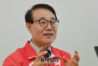 [포토] 윤형선 후보 "9호선과 공항철도 직결하겠다"