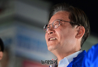 [포토] 경기 성남 지원유세 나선 이재명 총괄선대위원장