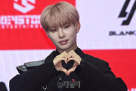 [포토] 블랭키 소담 "떰즈업 오늘 공개합니다"