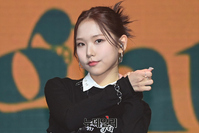 [포토] 라잇썸 휘연, 팬에 보내는 미소