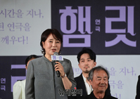 [포토] 연극 햄릿, 거투르드 역 맡은 김성녀