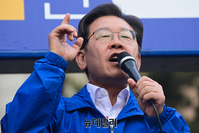 [포토] 정하영 후보 지원 유세 나선 이재명