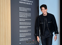 [포토] 시계 전시 참석한 김우빈