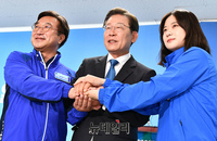 [포토] 이재명·윤호중·박지현 '우리는 원팀'