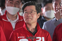 [포토] 마지막 유세장 찾은 김길성 중구청장 후보