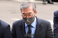 [포토] 장하원 디스커버리자산운용 대표, 영장실질심사 출석