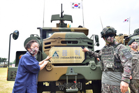 [포토] 육군 '아미 타이거 시범 여단전투단'...신규 무기체계 명명식