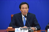 [포토] 발언하는 우상호 더불어민주당 비상대책위원장