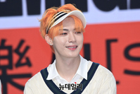 [포토] 오메가엑스 한겸 "낙서 많이 찾아주세요"