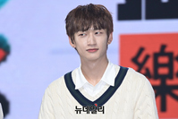 [포토] 오메가엑스 태동 '낙서'로 인사드려요