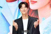 [포토] 나인우 "징크스의 연인, 출연합니다"