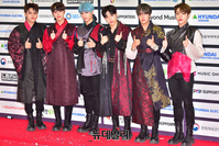 [포토] 킹덤, 팬 여러분 반가워요