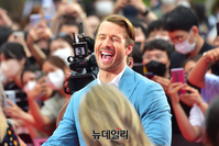 [포토] 글렌 포웰 "대한민국 너무 즐거워요"