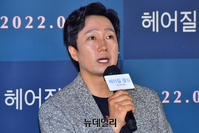 [포토] '헤어질 결심' 박해일, 답변도 멋있게