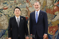 [포토] 스페인 사루엘라 궁전서 국왕 만난 윤석열 대통령