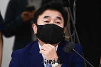 [포토] 전영묵 삼성생명 대표, 보험사 CEO 간담회 참석