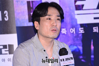 [포토] 최재훈 감독 "더 킬러, 액션 장면 기대해주세요"