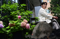 [포토] 솔로앨범 발매한 라포엠 유채훈