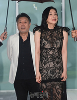 [포토] 폭우속 레드카펫에 등장한 심혜진