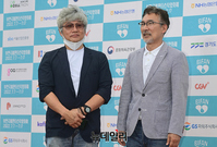 [포토] 배우 최재성 "영화제 초청 받았어요"