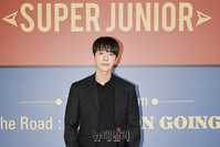 [포토] 슈퍼주니어 동해 "벌써 데뷔 18년 차입니다"