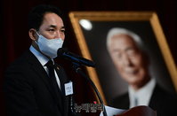 [포토] 우남 서거 57주기 추모식, 추모사하는 박민식 처장