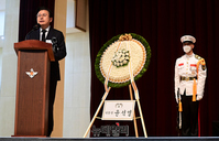 [포토] 이승만 서거 57주기 추도식 참석한 황교안