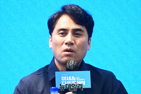 [포토] '미세스 다웃파이어' 김동연 연출 "배우들 명품연기 기대하세요"