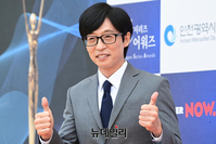 [포토] 제1회 청룡시리즈어워즈 참석한 유재석