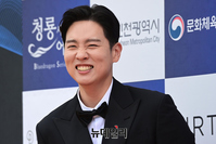 [포토] 가수 한해 '청룡시리즈어워즈 왔어요'