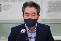 [포토] 윤희근 경찰청장 후보자, 경찰직협 대표들과 간담회
