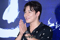 [포토] 이규형 "한산, 대박 기원합니다"