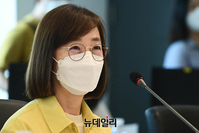 [포토] 서초구청 찾은 백경란 질병청장