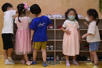 [포토] 정부, 취학연령 하향 논란에 "내각 맘대로 할 수 없어"