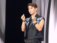 [포토] 골든차일드 홍주찬 "타이틀곡은 리플레이 입니다"