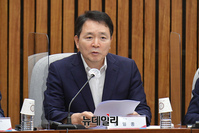 [포토] 발언하는 성일종 국민의힘 정책위의장