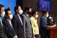 [포토] 폭우 피해 지역 신속지원 및 안전대책 촉구 기자회견