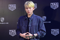 [포토] 지코, 남성미 넘치는 포즈