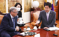 [포토] 환담 나누는 김진표·빌게이츠