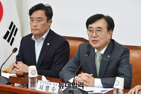 [포토] 발언하는 서병수 국민의힘 전국위 의장