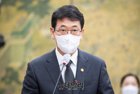 [포토] 인사발 하는 최응천 문화재청장