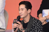 [포토] 유니콘 신하균 "12년 만에 시트콤 도전해요"