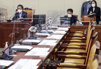 [포토] 반쪽 국회 과학기술정보방송통신위원회